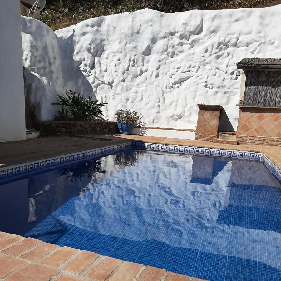 Attico Los Montes With Private Pool Vinuela Exterior photo
